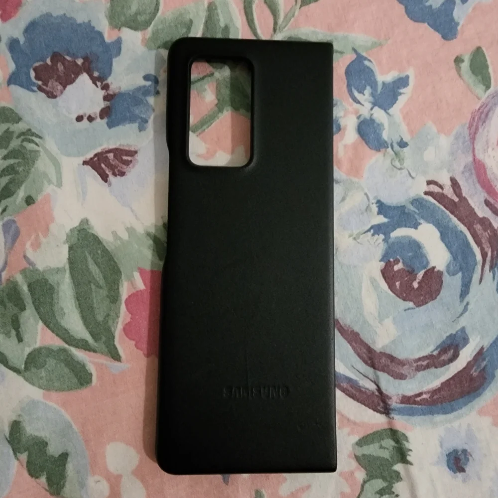Official Samsung Galaxy Z Fold 2 5G Black Leather Cover Case